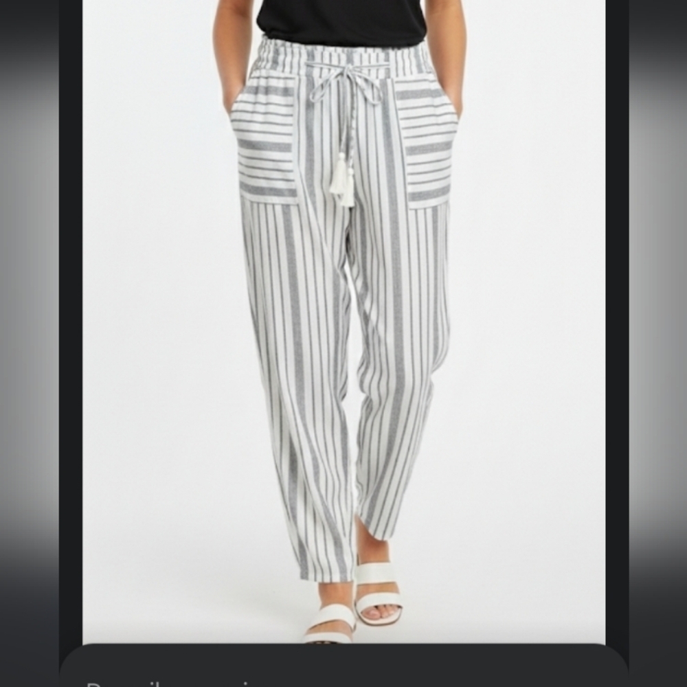 Vince Camuto, black and white striped linen blend pants size large